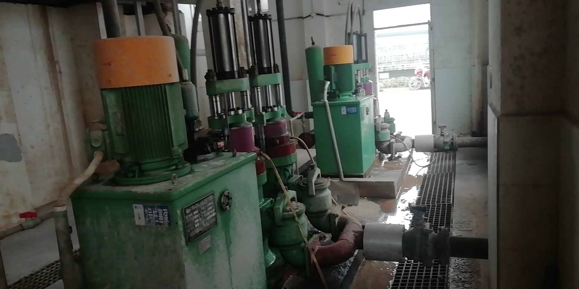 貴州都勻污水處理廠柱塞泵替換螺桿泵實(shí)例5