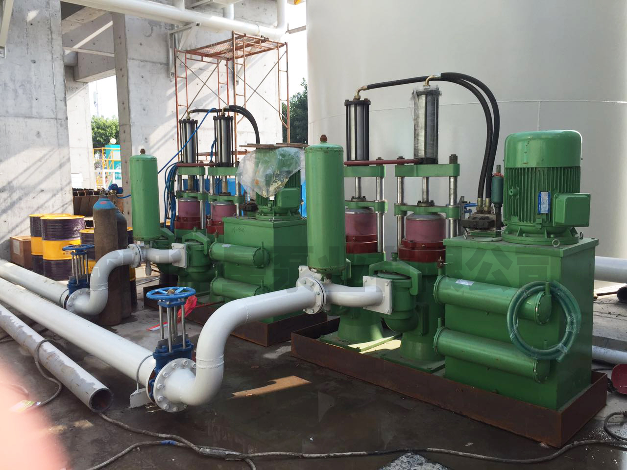 華星陶瓷柱塞泵盾構污泥使用現場-03