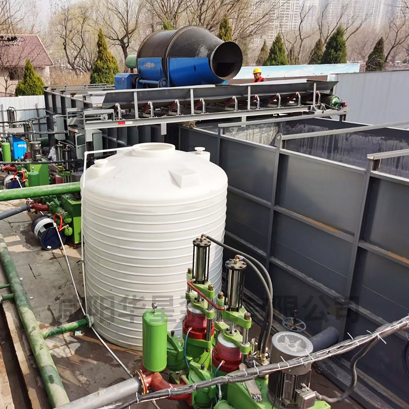 華星陶瓷柱塞泵盾構污泥使用現場-02